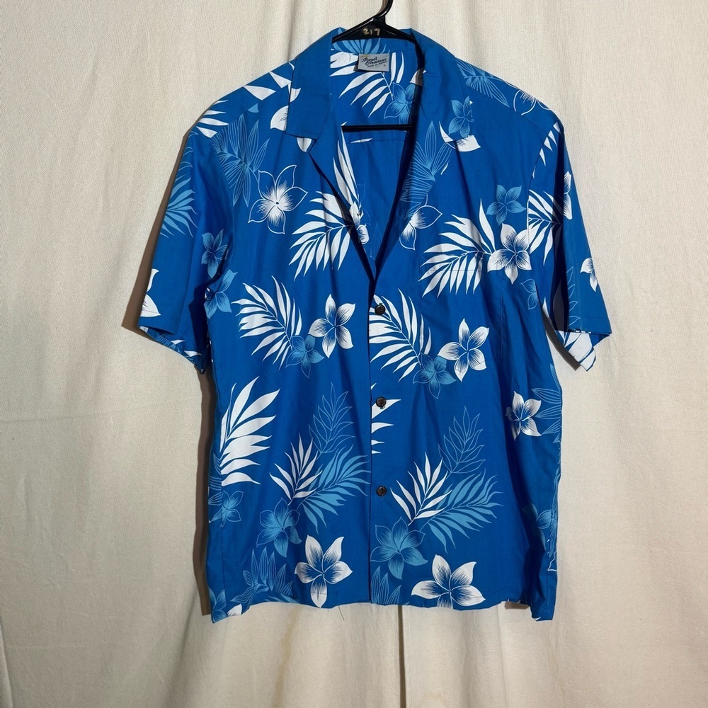 Royal creations // Blue, white Floral Hawaiian Shirt size large ap2